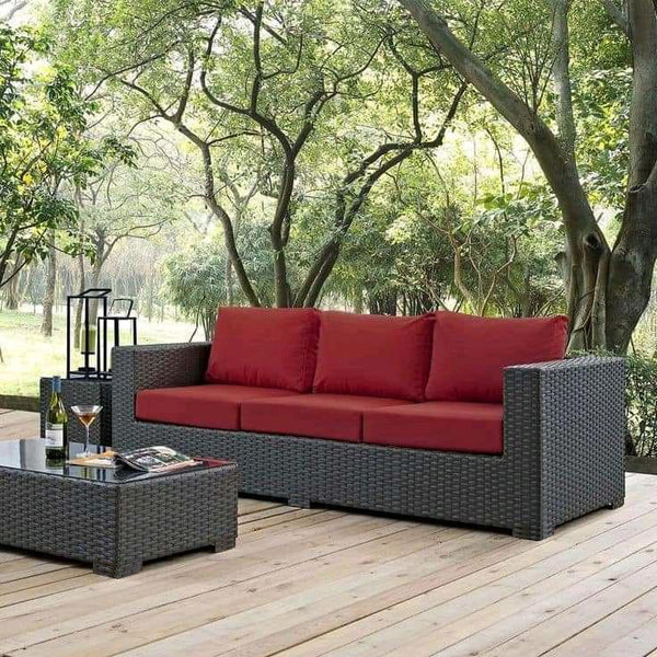 Outdoor furniture set: sofa and table