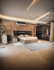 غرفة نوم خشب إتحاد أوروبي 5 قطع - بيج واسود كود Bedroom12032 _ غرف نوم