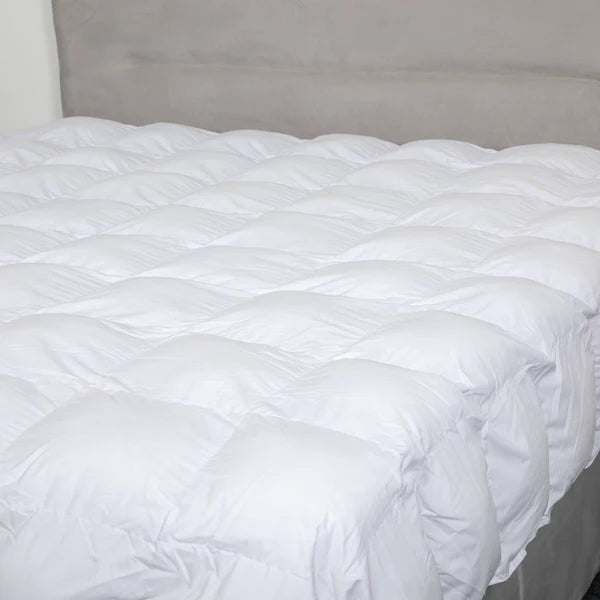 Poly-down comforter made of soft Egyptian microfiber fabric, Next and Joe comforter