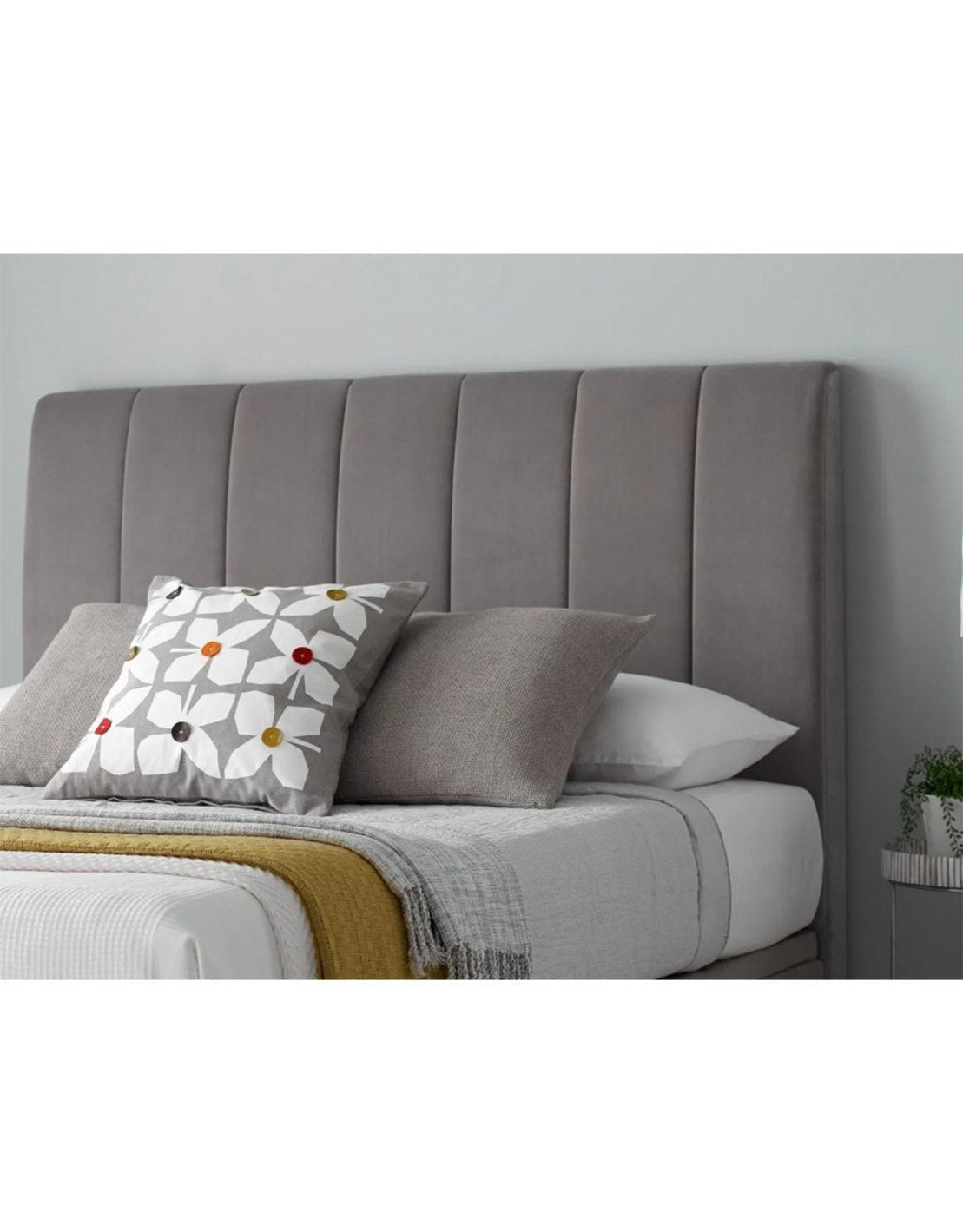 سرير فردي خشب زان احمر و قماش قطيفة رمادي كود bed5001