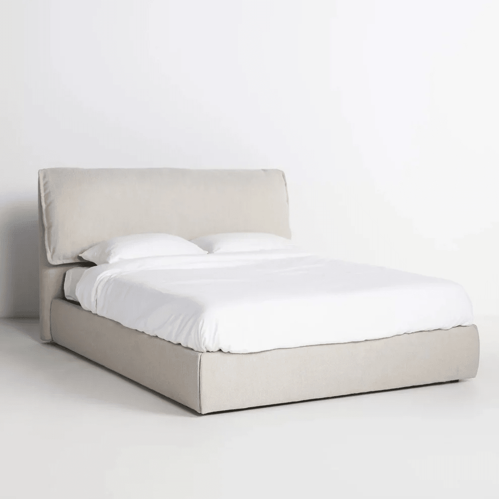 سرير خشب كونتر و قماش قطيفة بيج كود bed5031 _