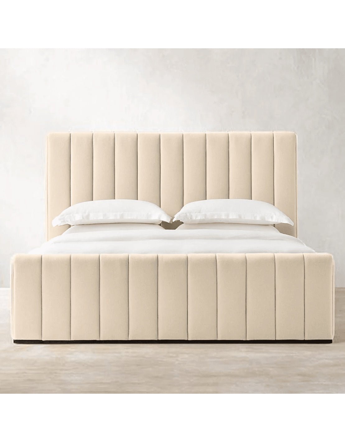سرير كينج خشب زان احمر و قطيفة بيج كود bed5035 _